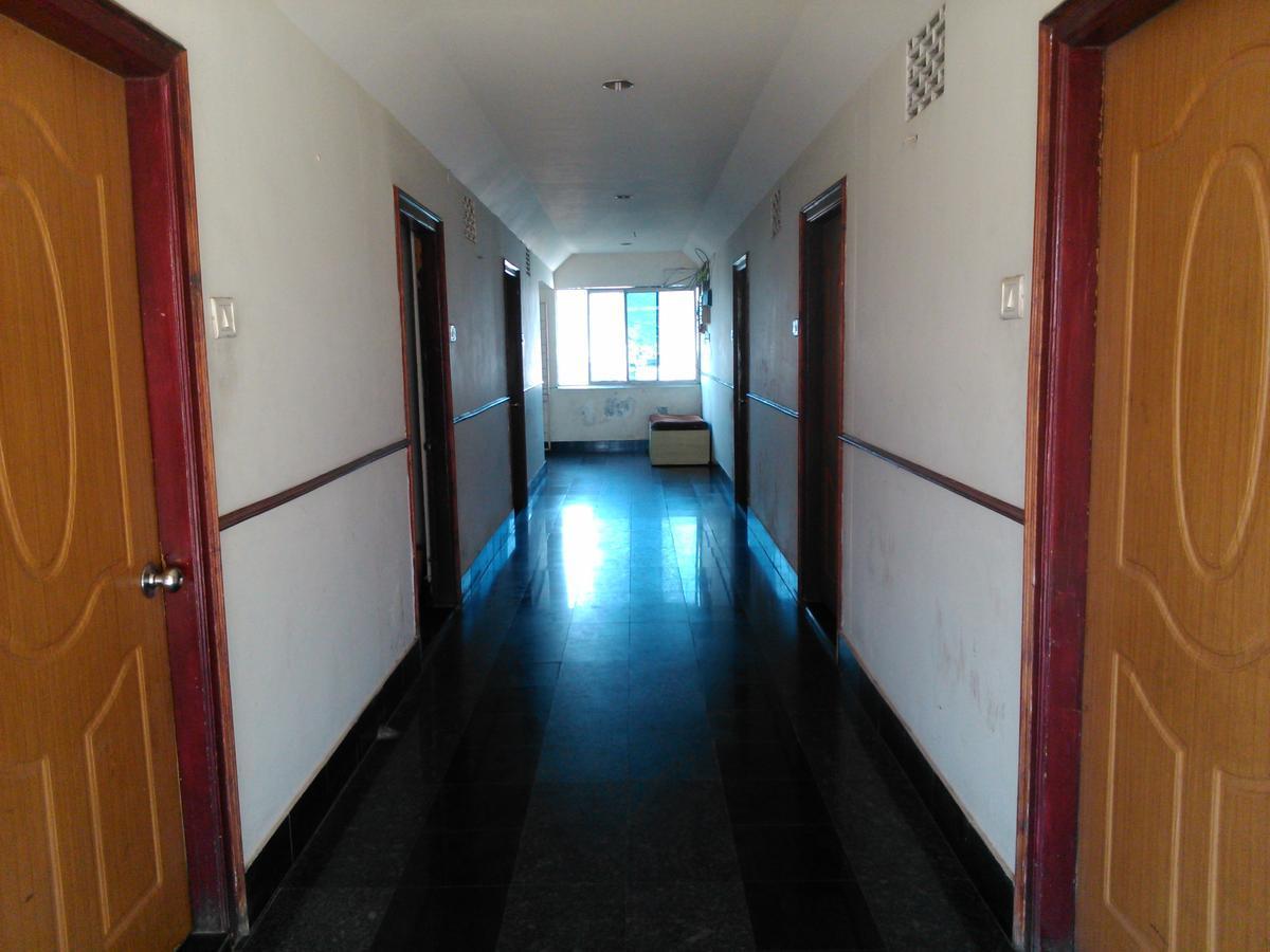 Hotel Hill Park Visakhapatnam Exterior photo
